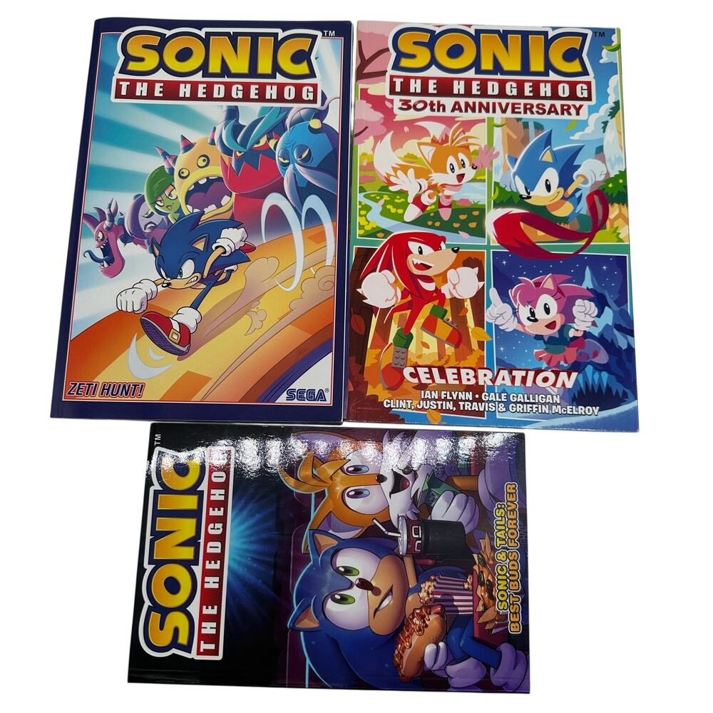 Sonic The Hedgehog Comic Book Lot IDW 30th Anniversary 3 Books